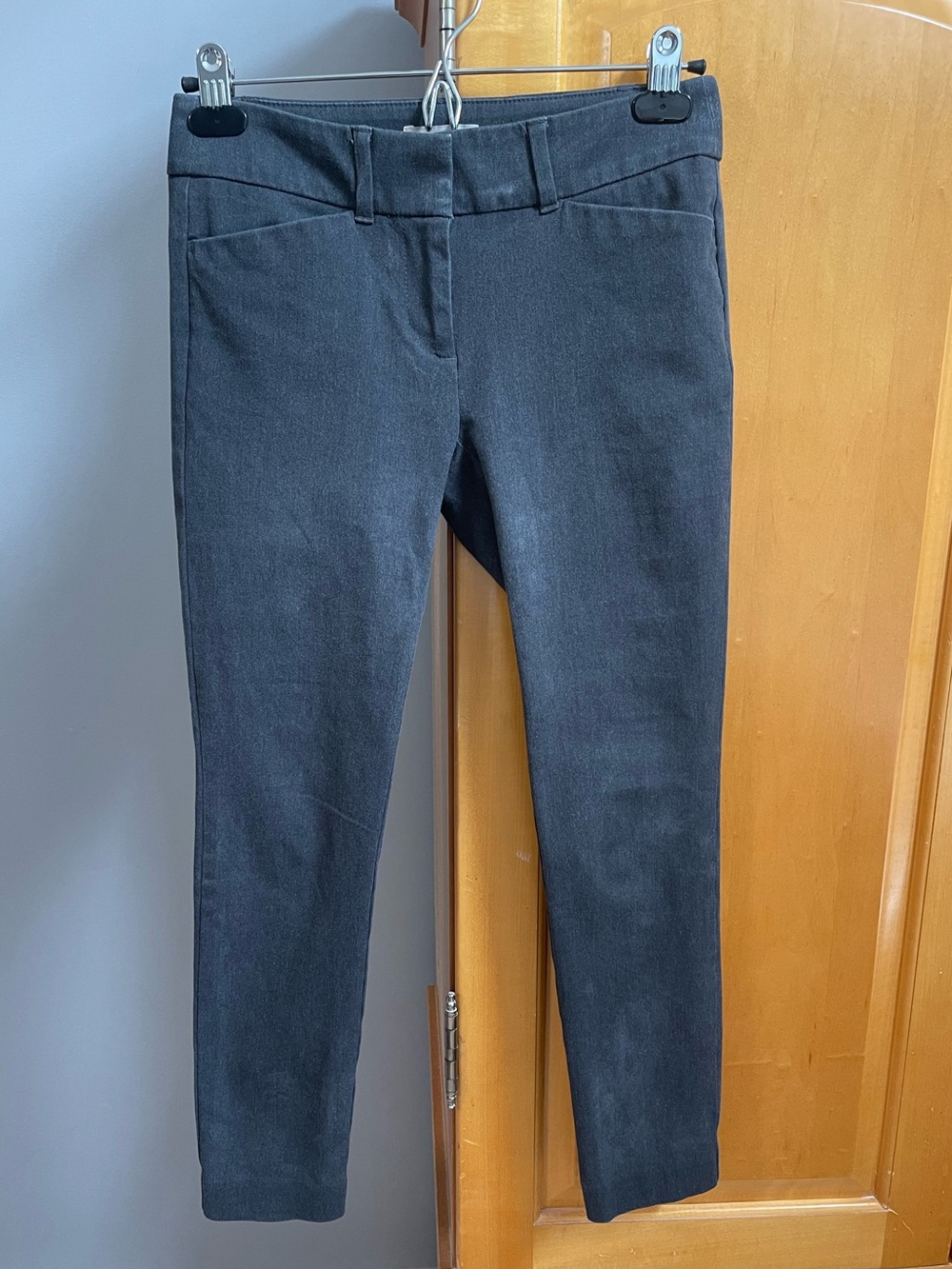 Loft Modern Skinny Ankle Pant Grey 00P